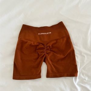 Alphalete amplify shorts